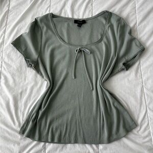 Forever 21 Green Tie Front Fitted Blouse